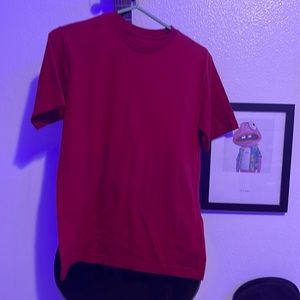 Basic red t shirt
